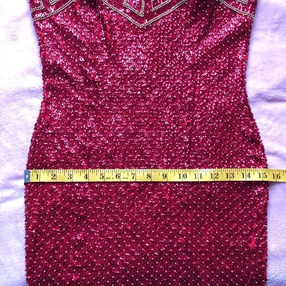 Cache red sequin dress - Picture 6 of 8